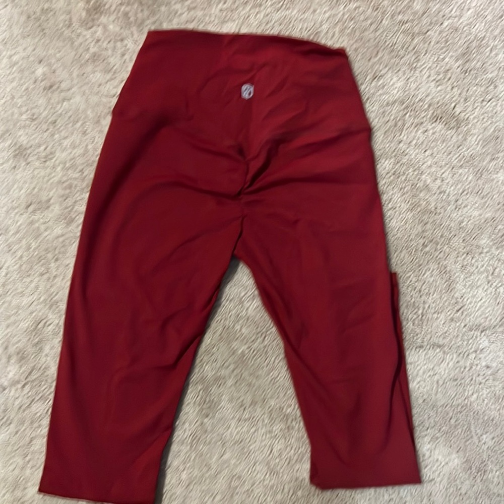 Born Primative Leggings Cranberry red Like new medium